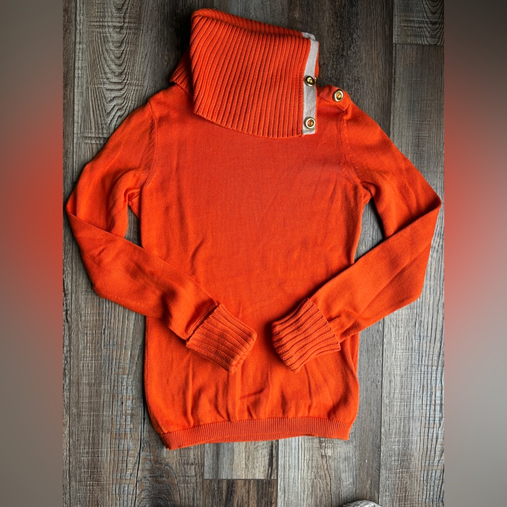 COPY - Banana Republic Button Collar Sweater